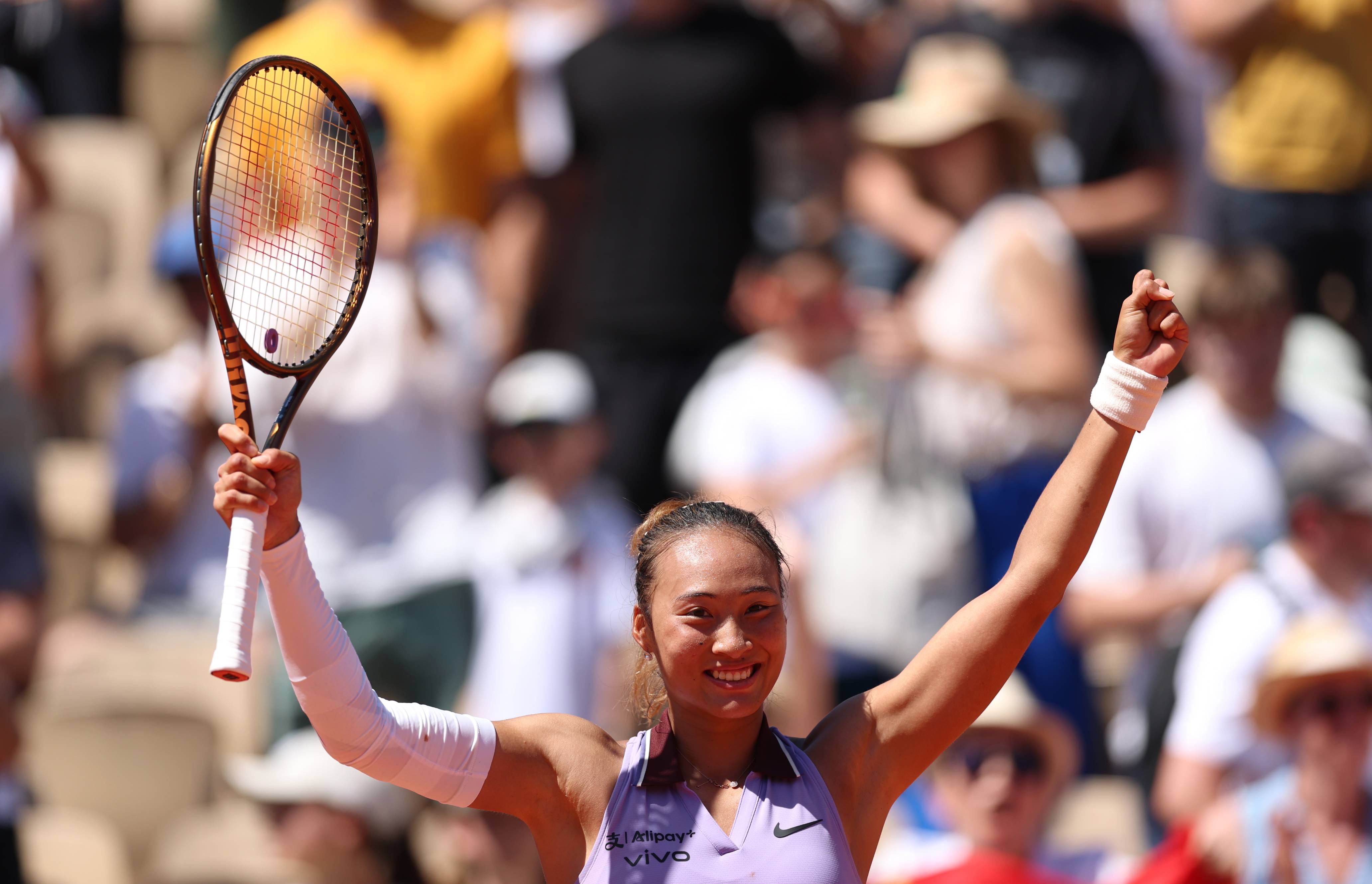 2025-Qinwen-Zheng-Roland-Garros.jpg