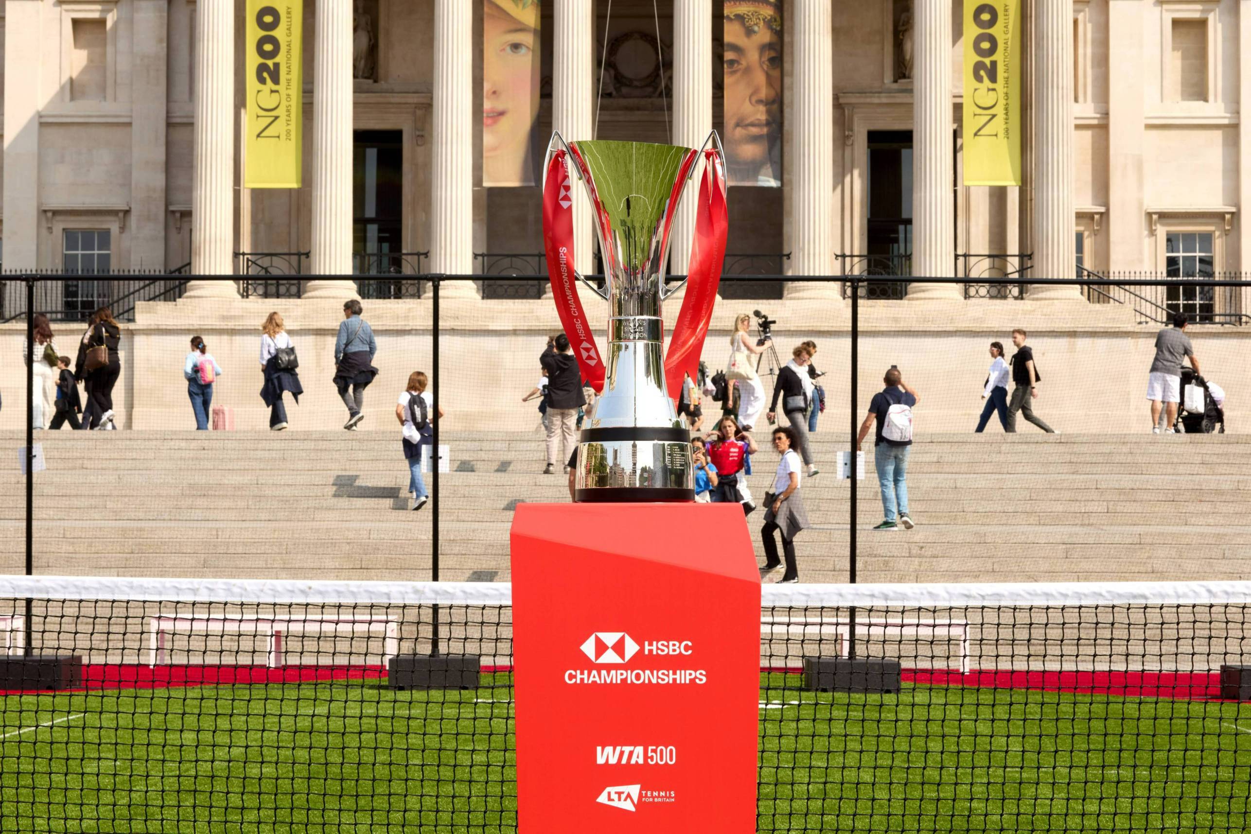 New trophy unveiled for women’s event at the HSBC Championships