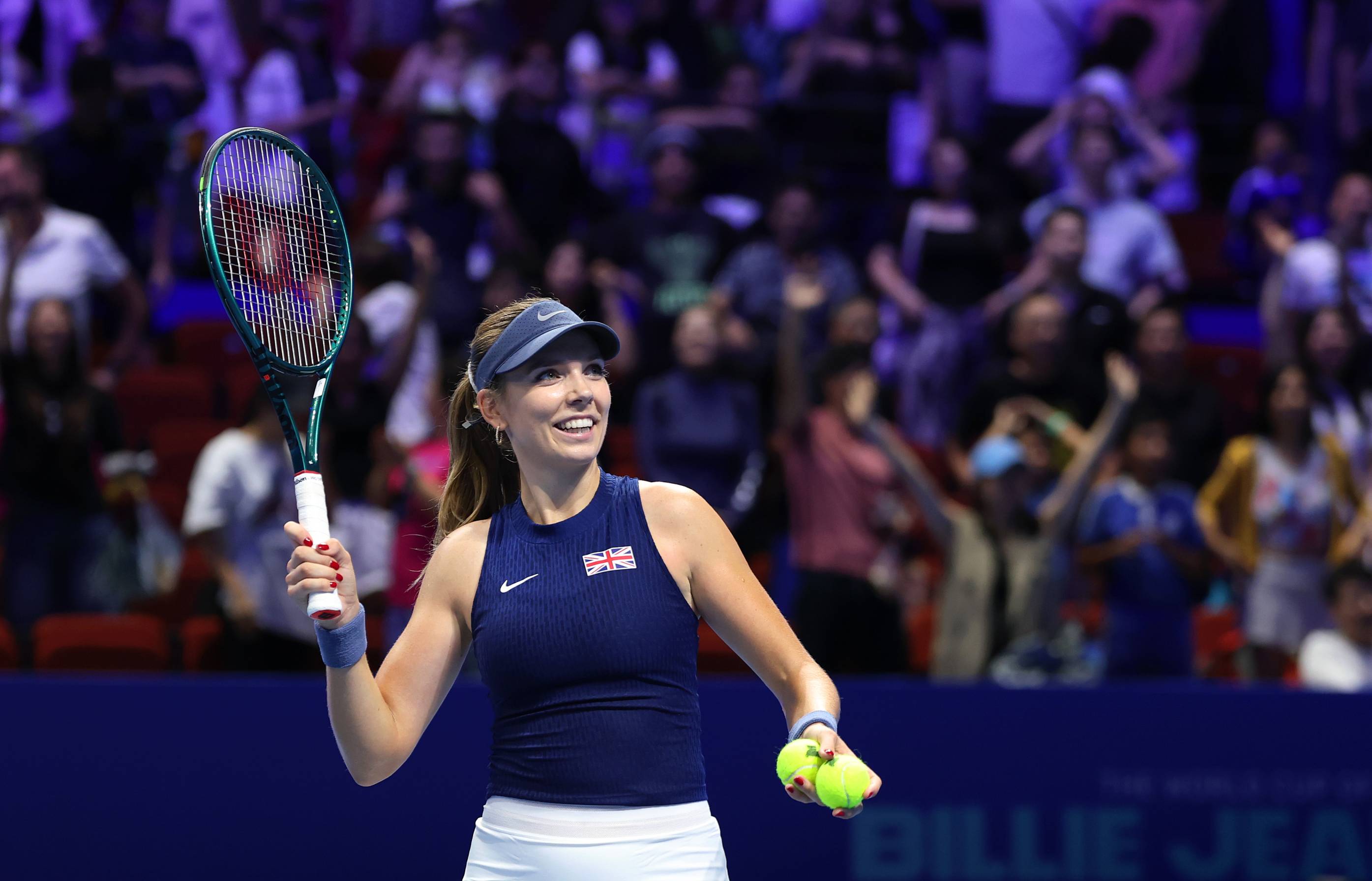 2025-Katie-Boulter-Billie-Jean-King-Cup-Finals-Racket.jpg