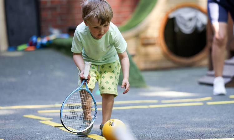 21 fun tennis games parents can play with their kids
