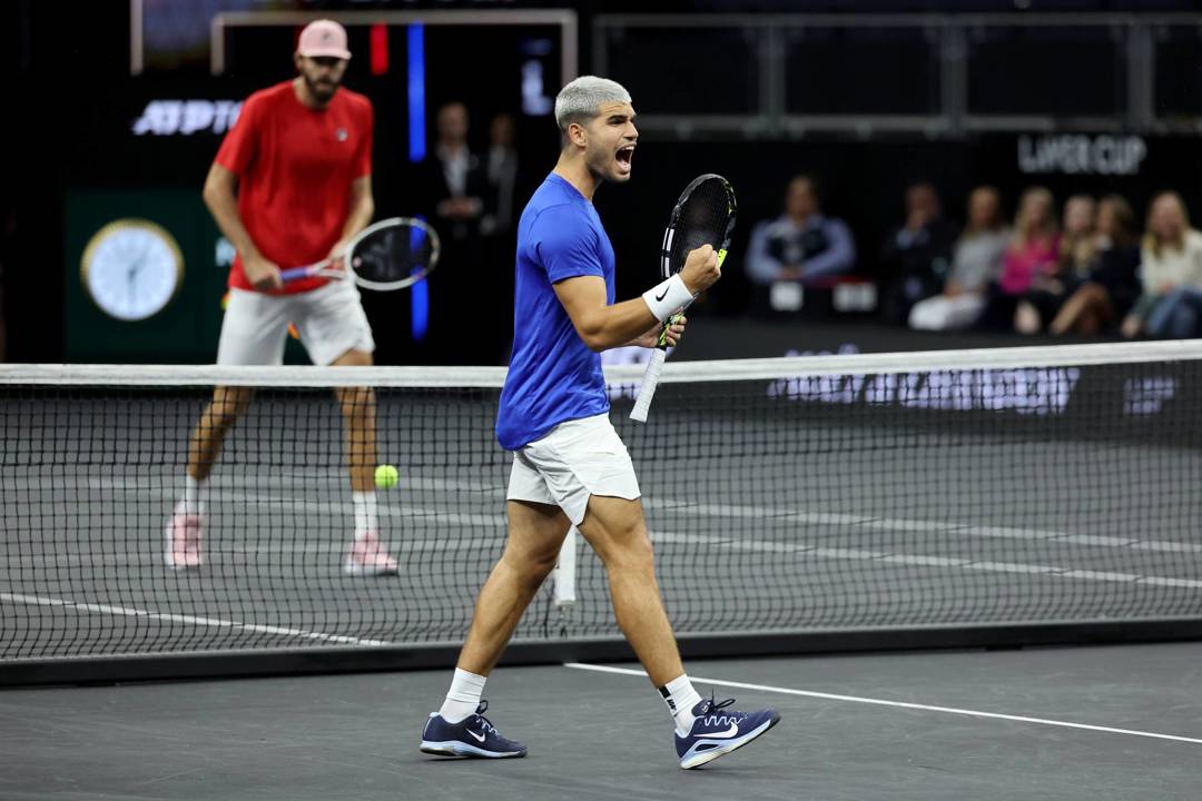 Carlos Alcaraz gives a fist pump after winning a point at the Laver Cup