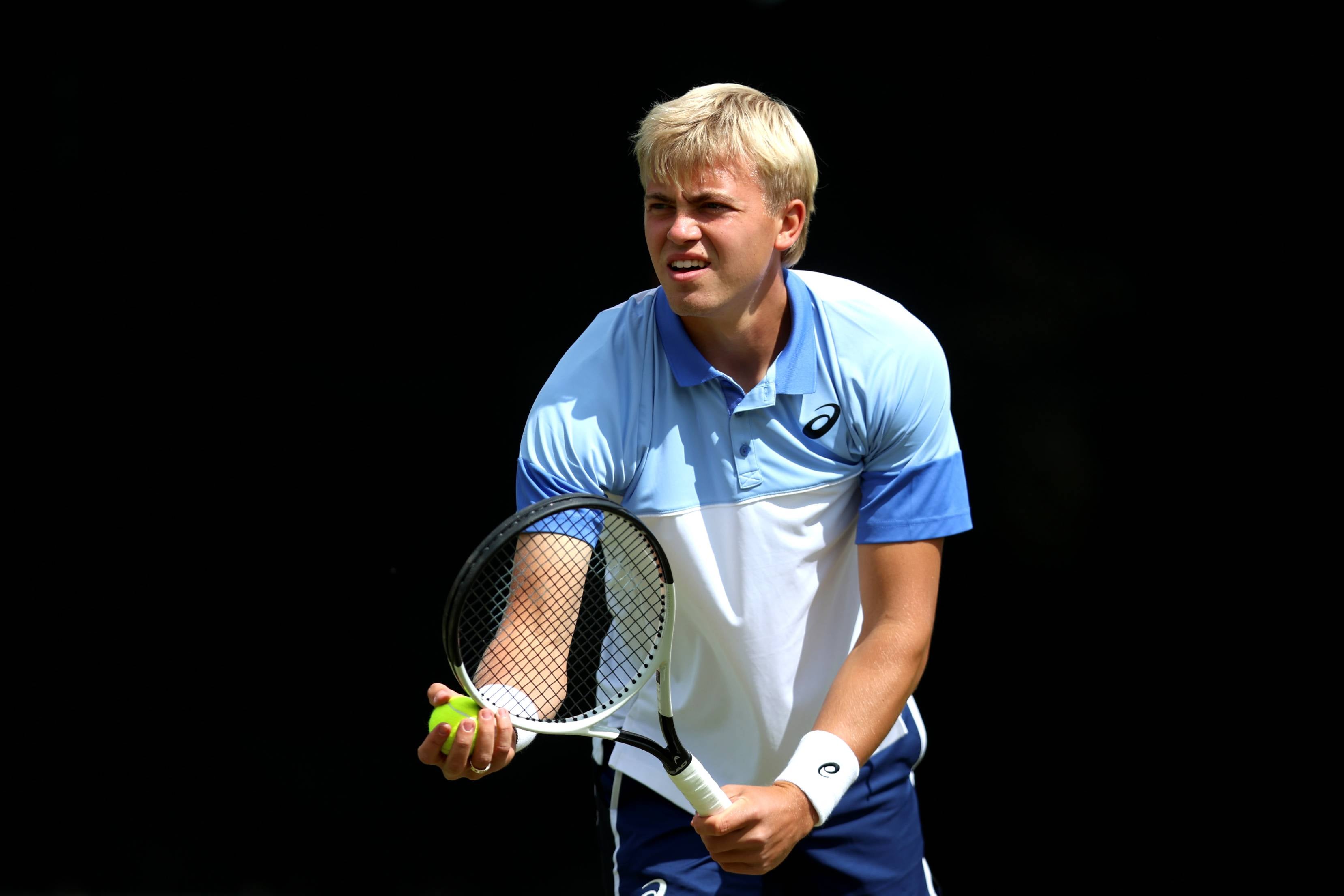 Felix Gill serving at the Lexus Nottingham Open