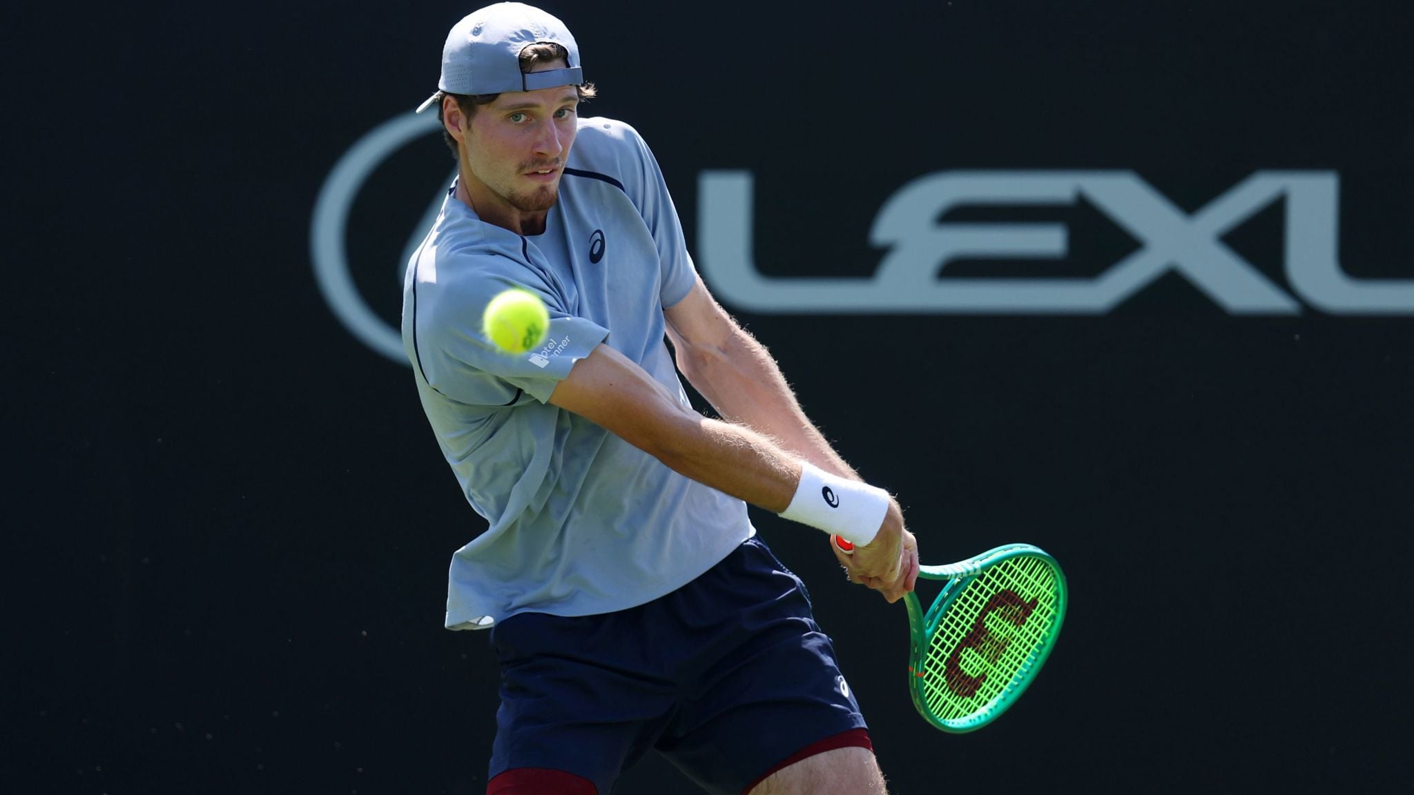 Lexus Eastbourne Open 2026: Toby Samuel wins first ATP tour-level match to reach quarter-finals