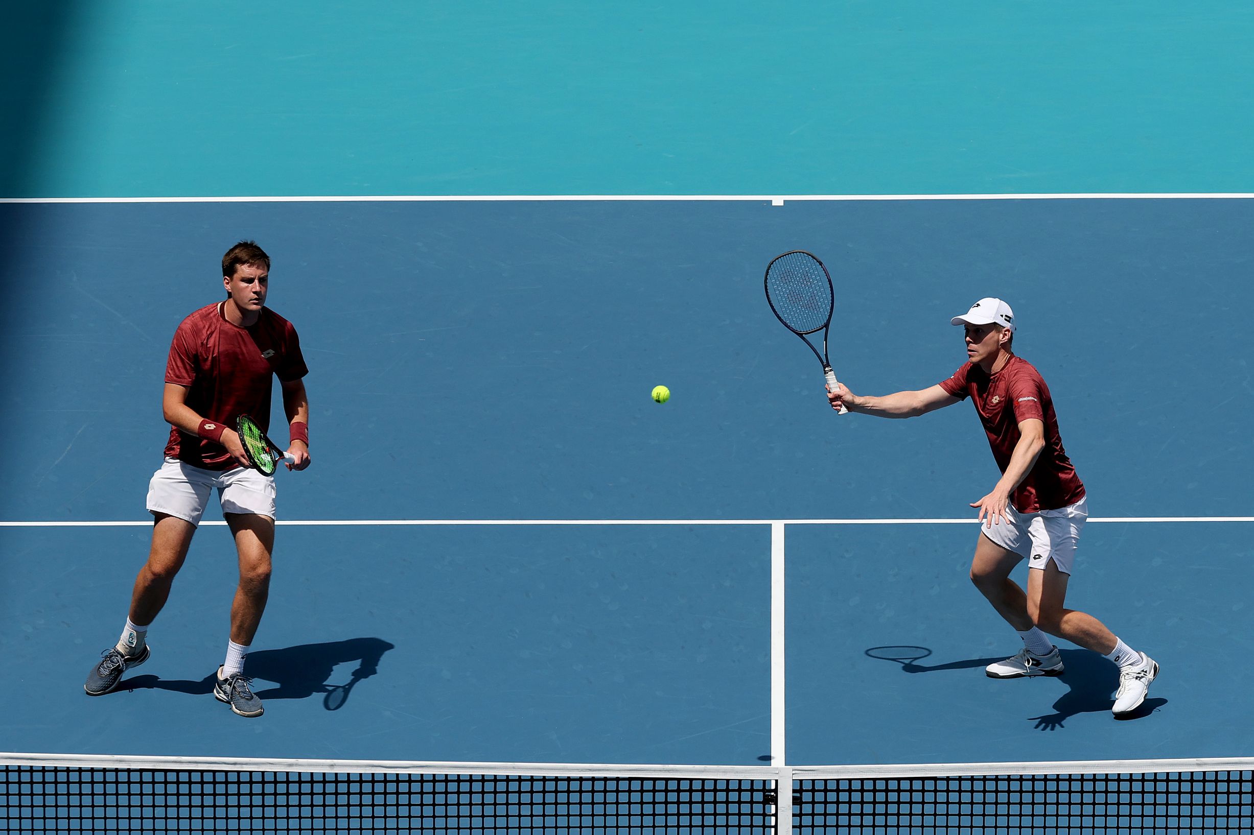 Henry Patten and Harri Heliovaara in action during the Miami Open final