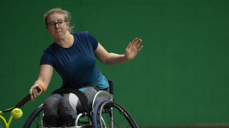 Abbie Breakwell hits a forehand