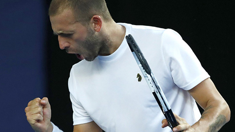 Dan Evans cheering celebrating